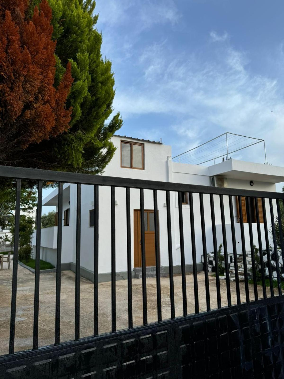 Vila Golden Sand Ksamil Exteriér fotografie