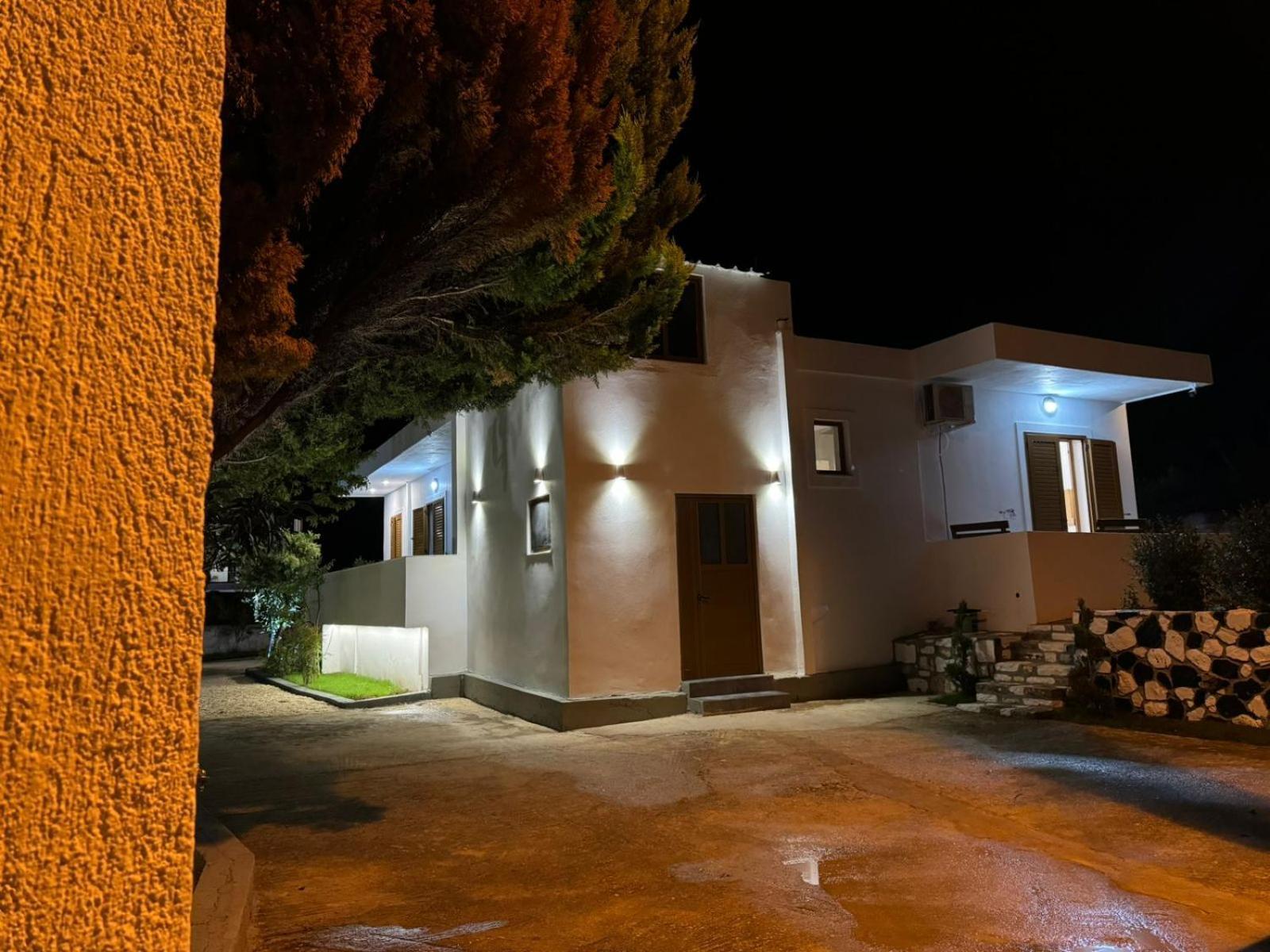 Vila Golden Sand Ksamil Exteriér fotografie